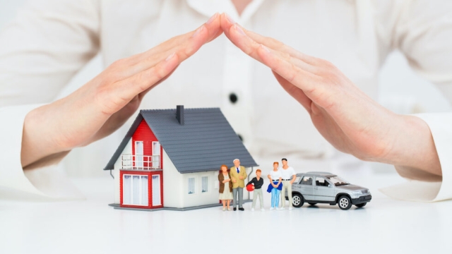 The Essentials of Safeguarding Your Home: A Guide to Homeowners Insurance